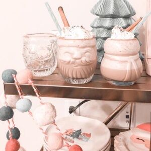 Anthropologie Snowman juice glass w gold rim